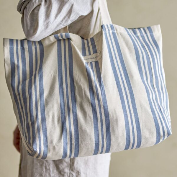 Trina shopping bag blue